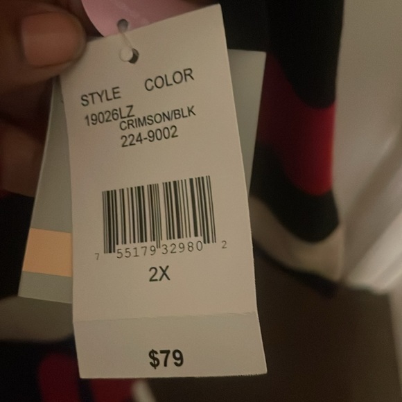 Simply beautiful new tag attached sweater dress - Picture 13 of 15